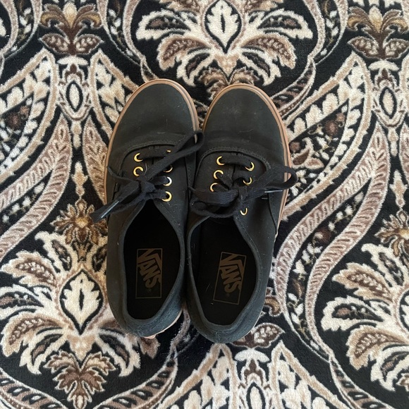 SOLD Vans Black & Gum Authentic Skate Sneakers - Picture 7 of 10